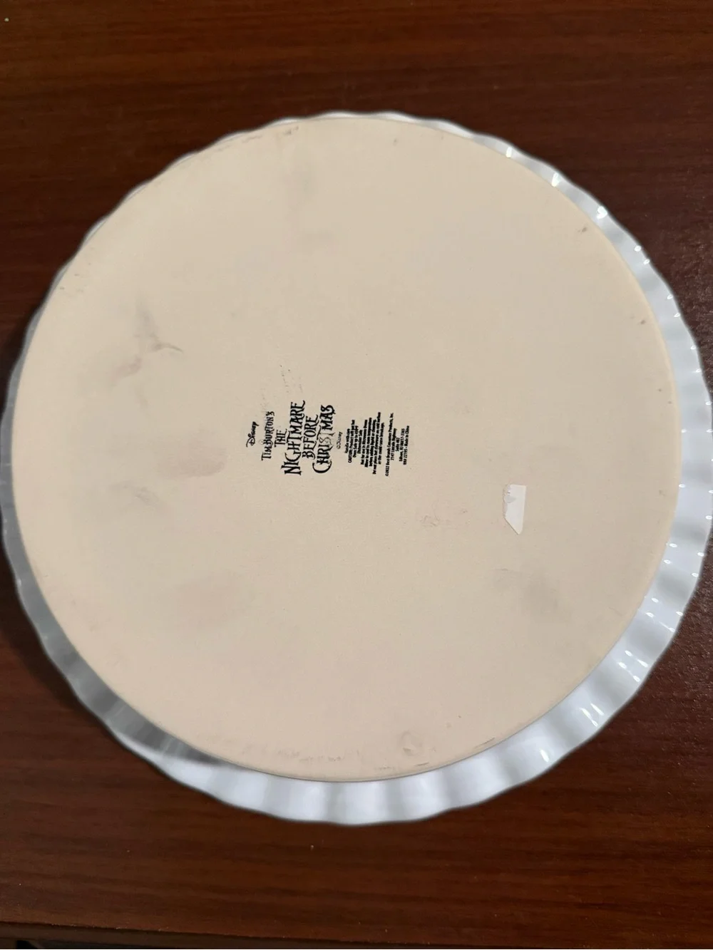 White Holiday-Themed Ceramic Pie Dish with Jack Skellington Graphic